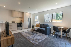 Brand New Opposite Hagley Park Close CBD Hospital